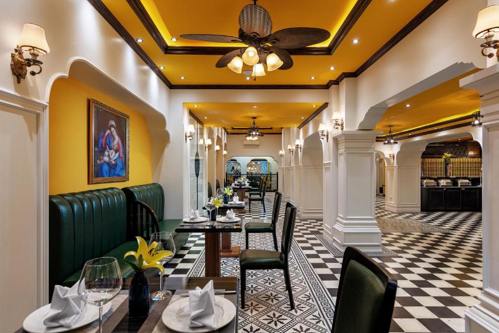Minerva Church Hotel – Hanoi